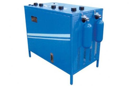 點擊查看詳細(xì)信息<br>標(biāo)題：AE102A氧氣充填泵 閱讀次數(shù)：2204