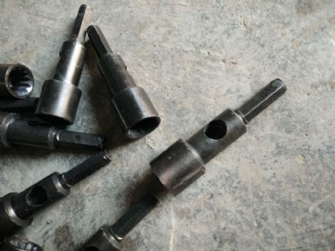 點擊查看詳細信息<br>標題：錨索攪拌器 閱讀次數(shù)：1762