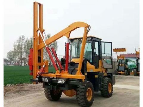 點擊查看詳細信息<br>標(biāo)題：打樁機 閱讀次數(shù)：2004